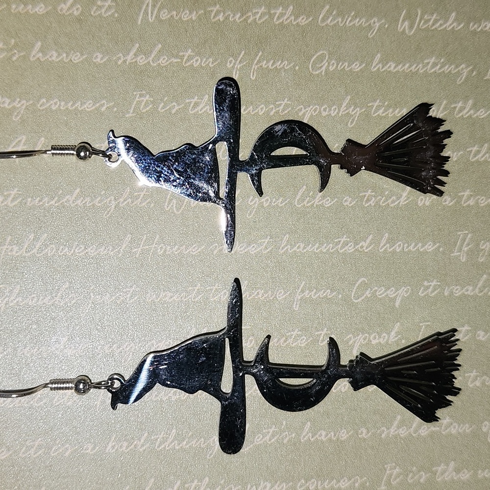 Witchy theme earrings.
